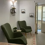דירה Doors *